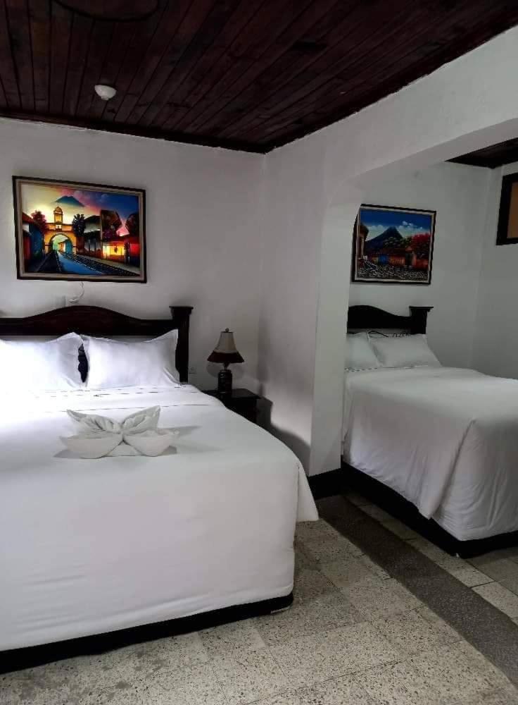 Hotel San Sebastian Антигуа-Гватемала Экстерьер фото